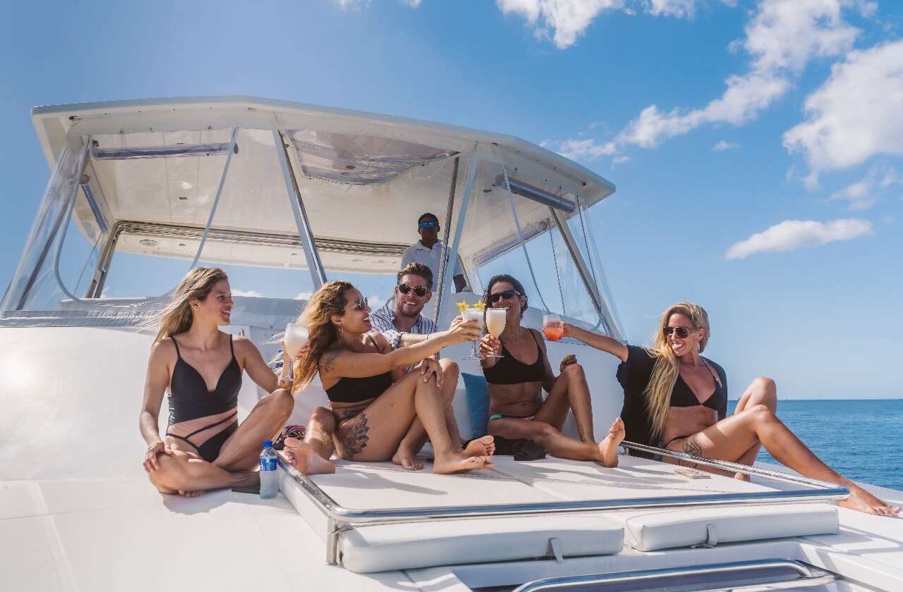 5 Reasons Why a Yacht Charter Offers the Best Vacation Experience